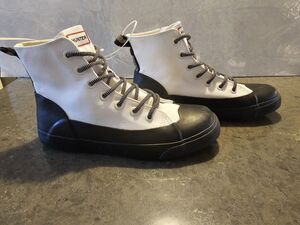 Hunter M7 / W9 Boots